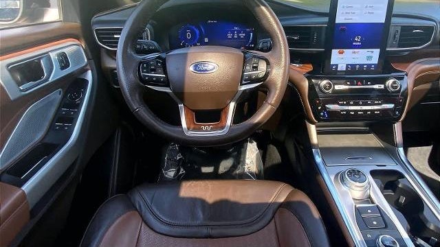 2022 Ford Explorer King Ranch