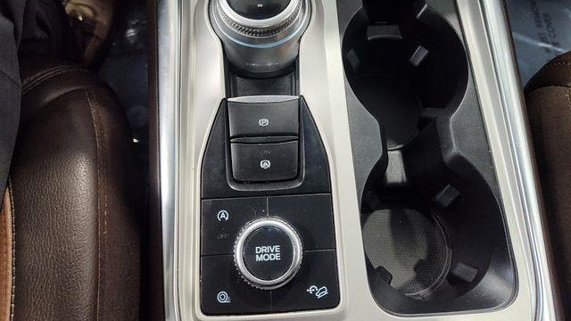 2022 Ford Explorer King Ranch
