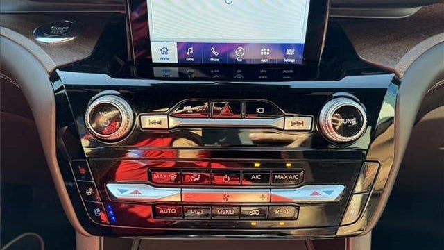 2022 Ford Explorer King Ranch