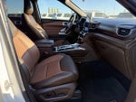 2023 Explorer Thumbnail 10