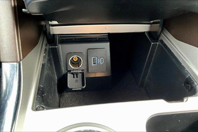 2021 Ford Explorer - $33,681