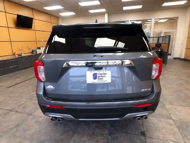 2022 Ford Explorer - $34,211