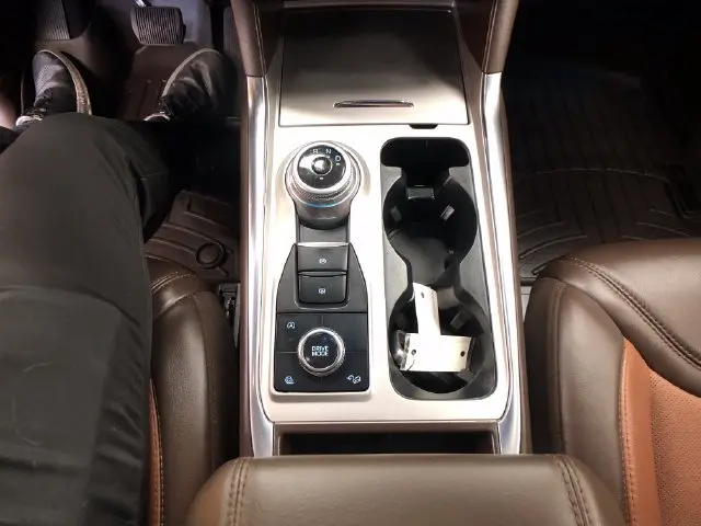 2022 Ford Explorer - $34,211