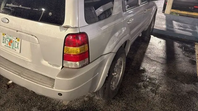 2003 Ford Escape Limited