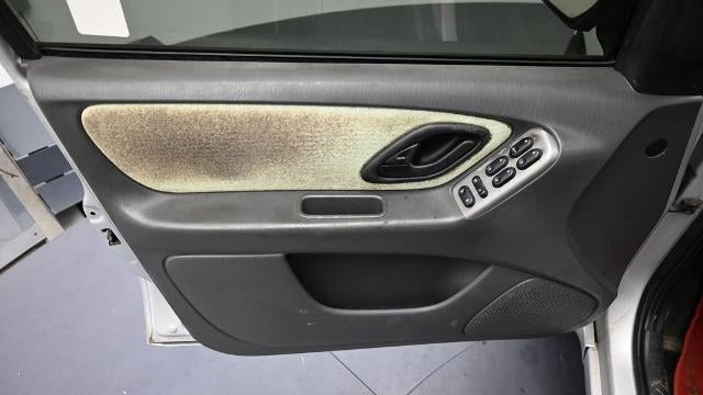 2003 Ford Escape Limited