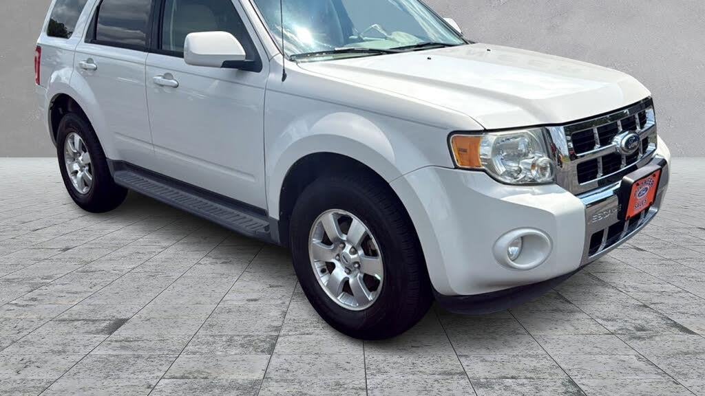Preowned 2009 Ford Escape Limited for Sale
