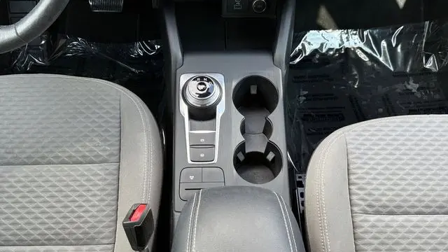 2021 Ford Escape Hybrid SE