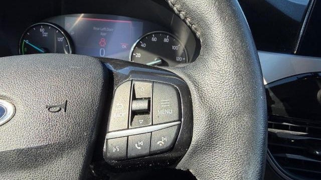 2021 Ford Escape Hybrid SE