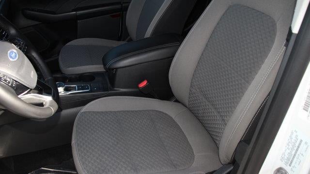 2022 Ford Escape Hybrid SE