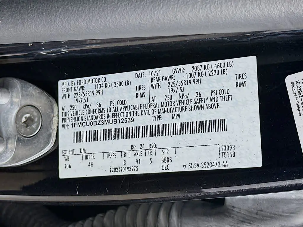 2021 Ford Escape - $17,282
