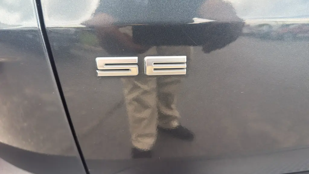2022 Ford Escape Hybrid SE