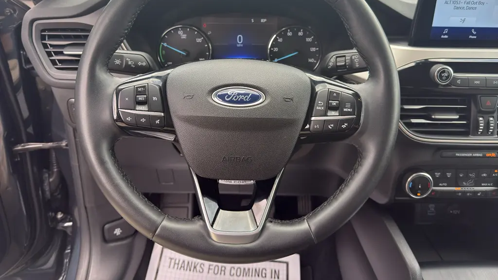 2022 Ford Escape Hybrid SE