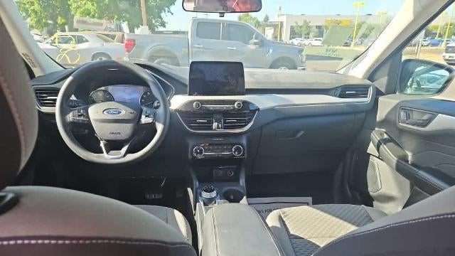 2022 Ford Escape Hybrid SE