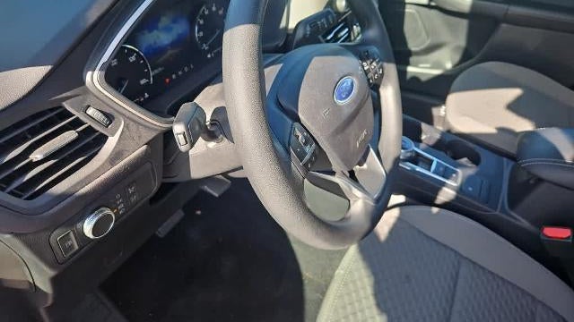 2022 Ford Escape Hybrid SE