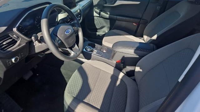 2022 Ford Escape Hybrid SE