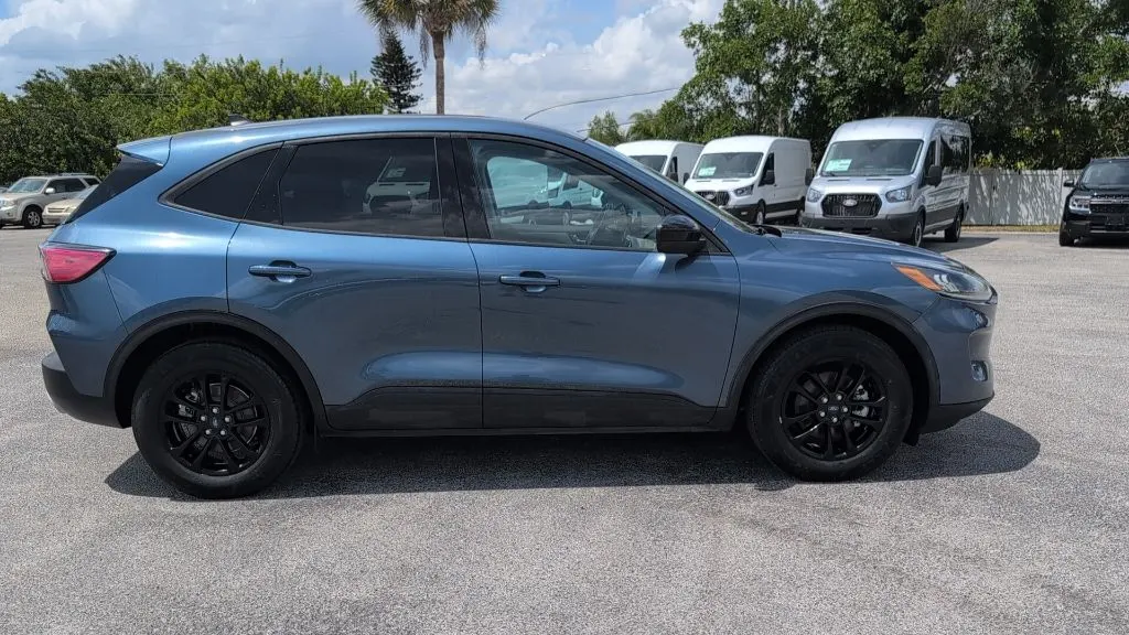 2020 Ford Escape Hybrid SE Sport