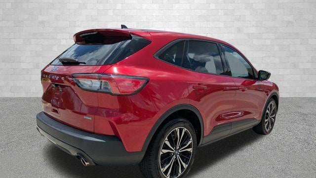 2021 Ford Escape Hybrid SE