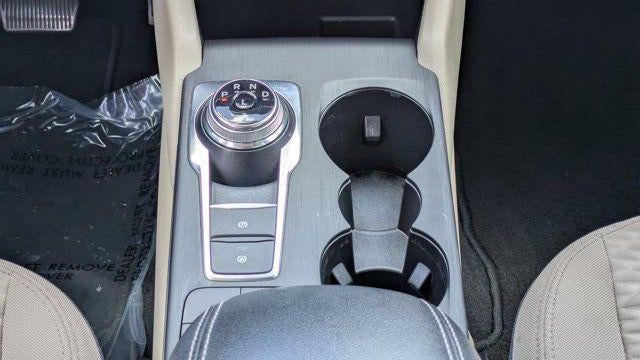 2021 Ford Escape Hybrid SE