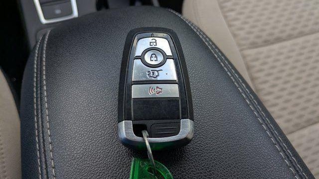 2021 Ford Escape Hybrid SE