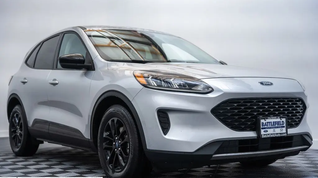 Preowned 2020 Ford Escape Hybrid SE Sport for Sale