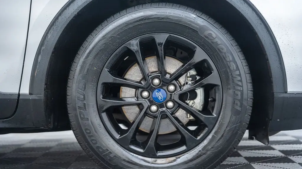 2020 Ford Escape Hybrid SE Sport