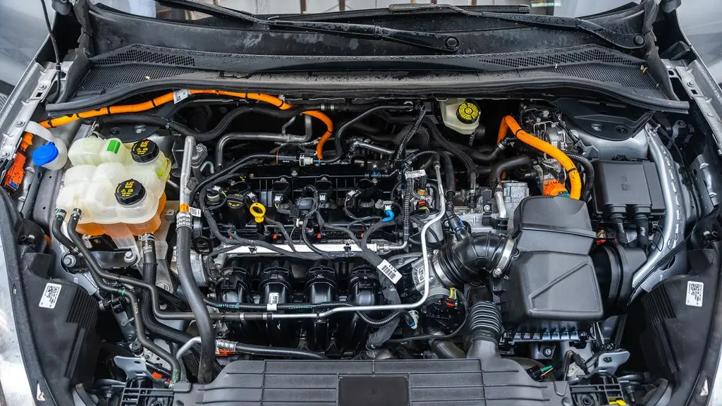 2020 Ford Escape Hybrid SE Sport
