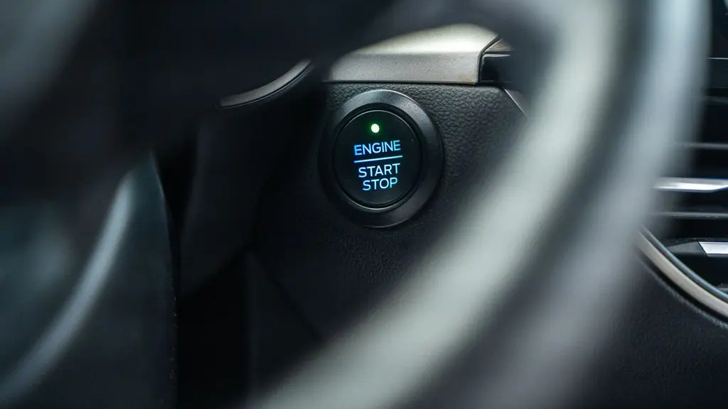 2020 Ford Escape Hybrid SE Sport