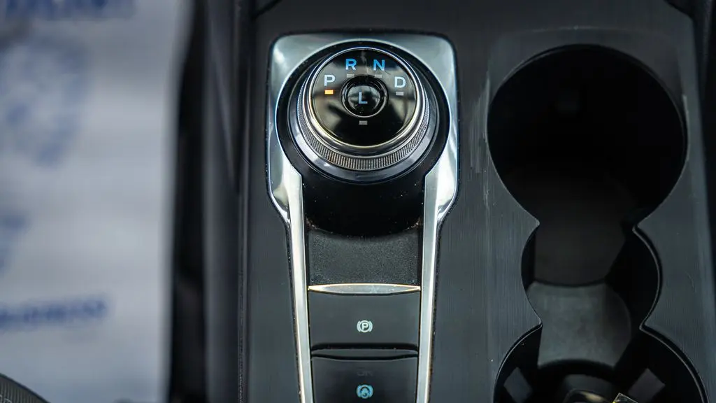 2020 Ford Escape Hybrid SE Sport