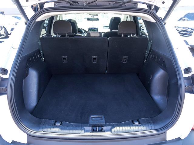 2022 Ford Escape - $22,988