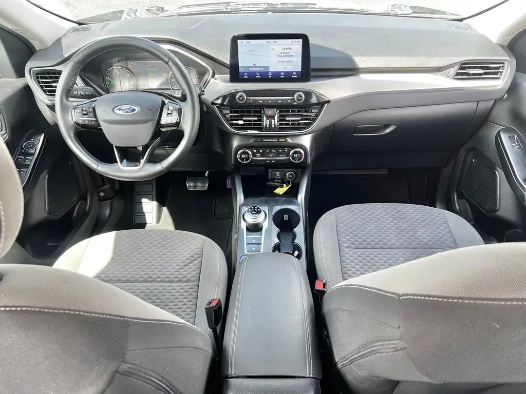 2021 Ford Escape - $21,560