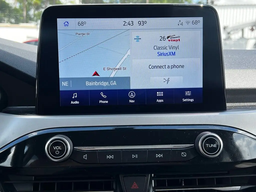 2021 Ford Escape - $21,560