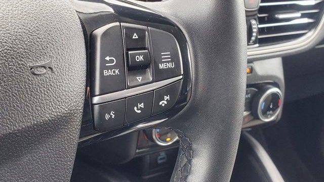 2022 Ford Escape Hybrid SE
