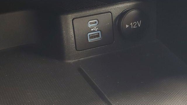 2022 Ford Escape Hybrid SE