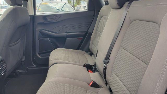 2022 Ford Escape Hybrid SE