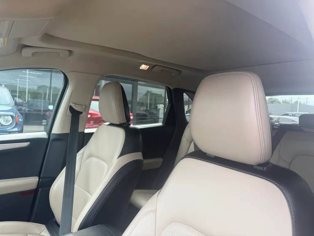 2020 Ford Escape - $17,995