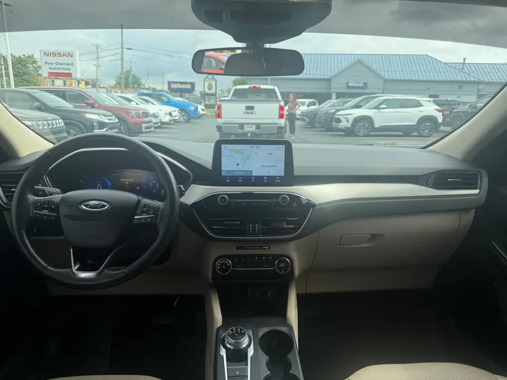 2020 Ford Escape - $17,995