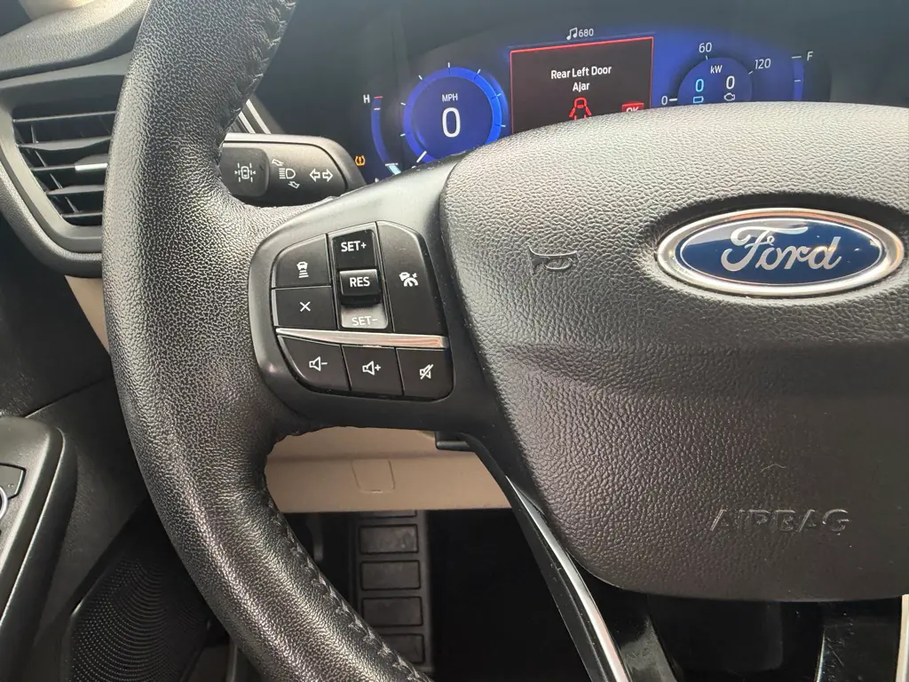 2020 Ford Escape - $17,995