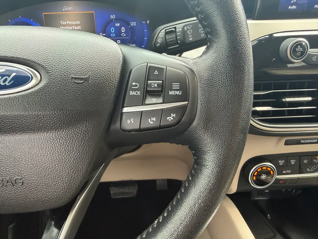 2020 Ford Escape - $17,995