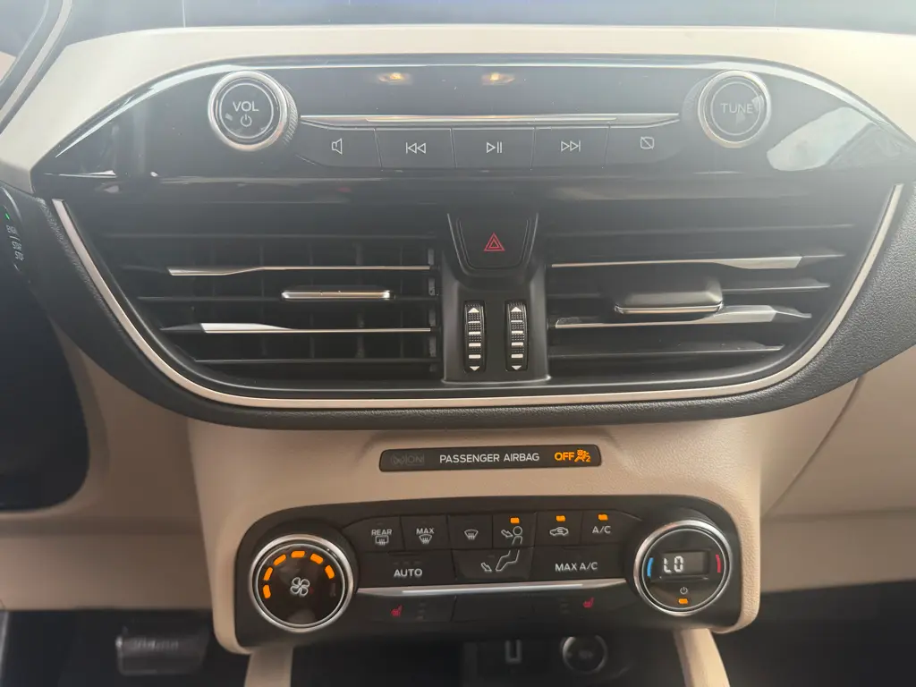 2020 Ford Escape - $17,995