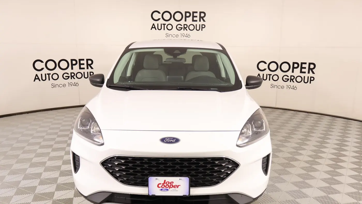 2022 Ford Escape Hybrid SE