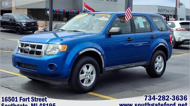 Preowned 2011 Ford Escape XLS for Sale