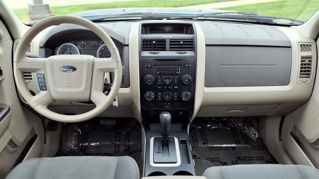 2011 Ford Escape XLS