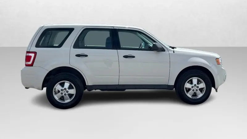 2011 Ford Escape XLS