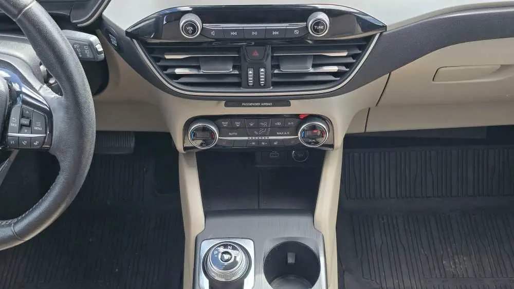 2021 Ford Escape Hybrid SEL