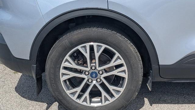 2022 Ford Escape Hybrid SEL