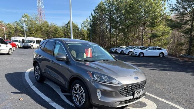 2022 Ford Escape Hybrid SEL