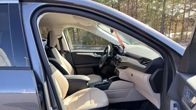 2022 Ford Escape Hybrid SEL