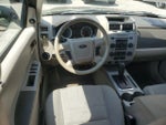 2010 Escape Thumbnail 11