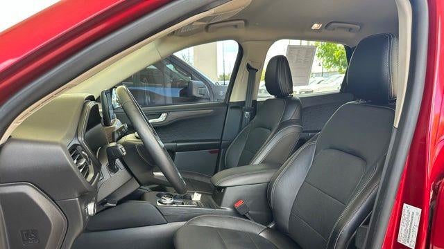 2020 Ford Escape Hybrid Titanium