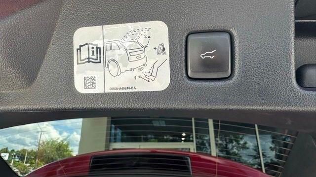 2020 Ford Escape Hybrid Titanium